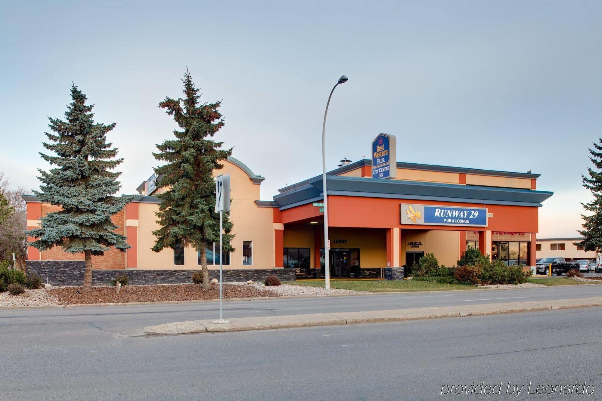 Best Western Plus City Centre Inn Edmonton Exterior photo
